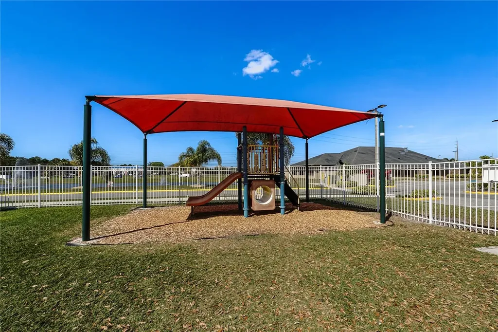918 San Paulo Way Kissimmee FL 34758