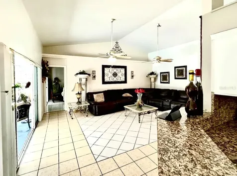 918 San Paulo Way Kissimmee FL 34758