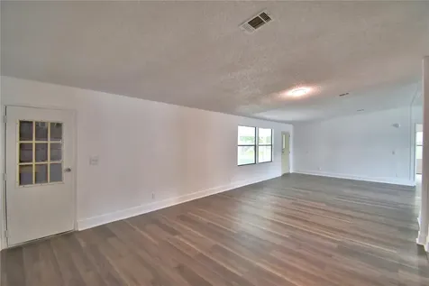 306 Townbridge Drive Haines City FL 33844