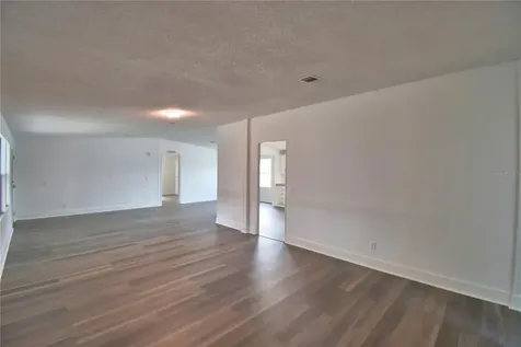 306 Townbridge Drive Haines City FL 33844