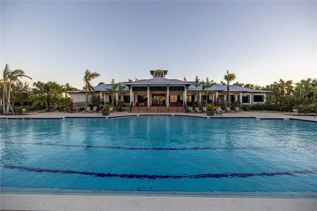 1030 Tidewater Shores Loop Bradenton FL 34208