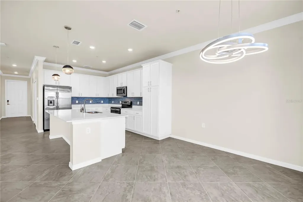 1030 Tidewater Shores Loop Bradenton FL 34208
