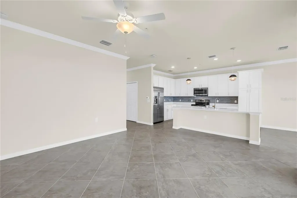 1030 Tidewater Shores Loop Bradenton FL 34208
