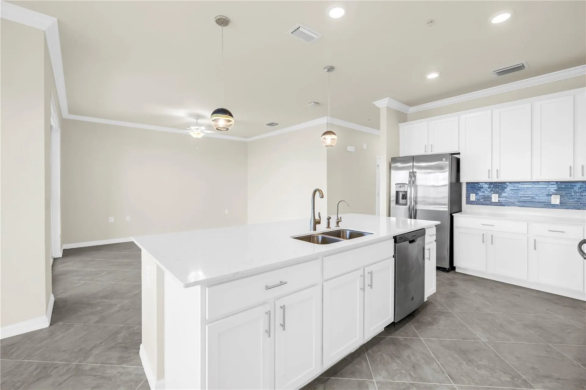 1030 Tidewater Shores Loop Bradenton FL 34208