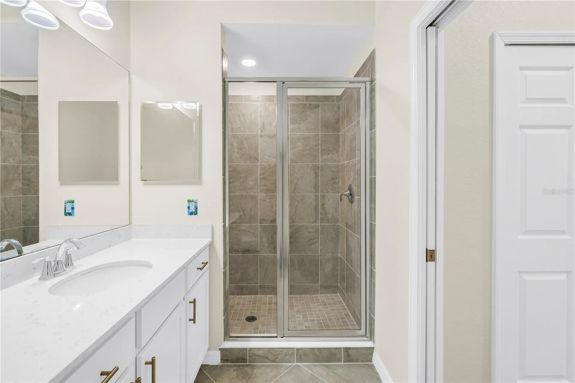 1030 Tidewater Shores Loop Bradenton FL 34208