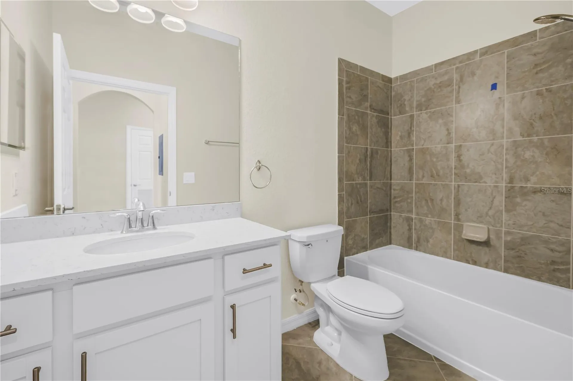 1030 Tidewater Shores Loop Bradenton FL 34208
