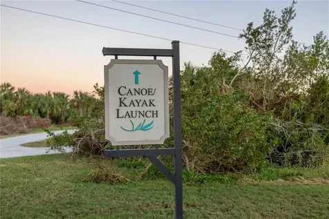 1030 Tidewater Shores Loop Bradenton FL 34208