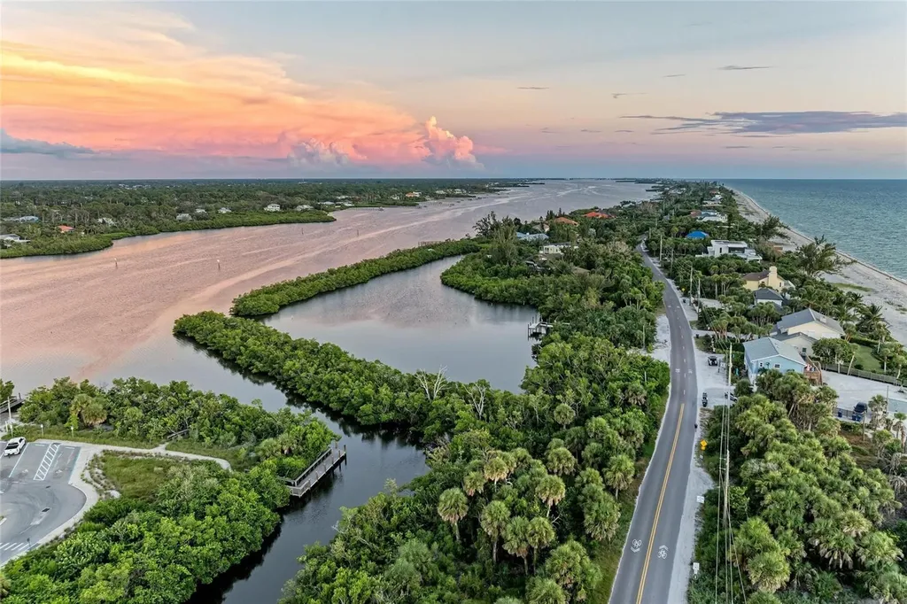 3917 Cape Haze Drive Rotonda West FL 33947