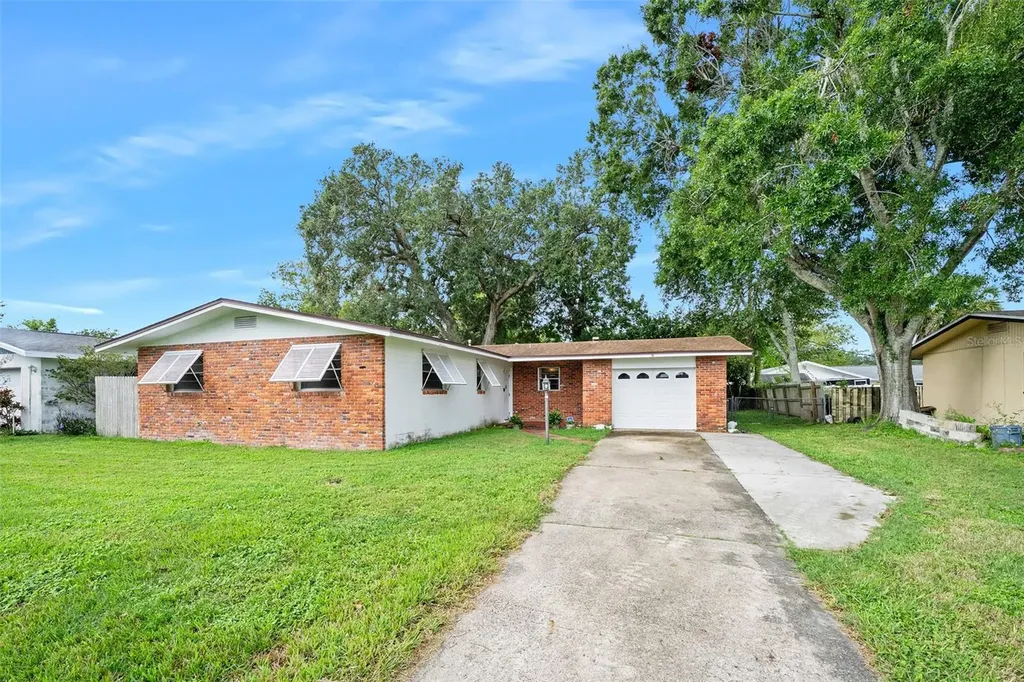 1642 Caldwell Road South Daytona FL 32119