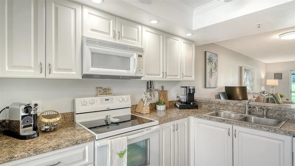 6611 Stone River Road Bradenton FL 34203