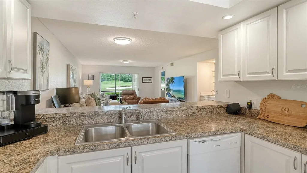 6611 Stone River Road Bradenton FL 34203