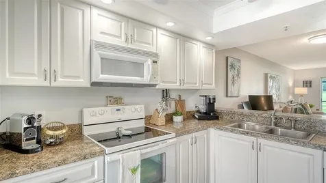 6611 Stone River Road Bradenton FL 34203