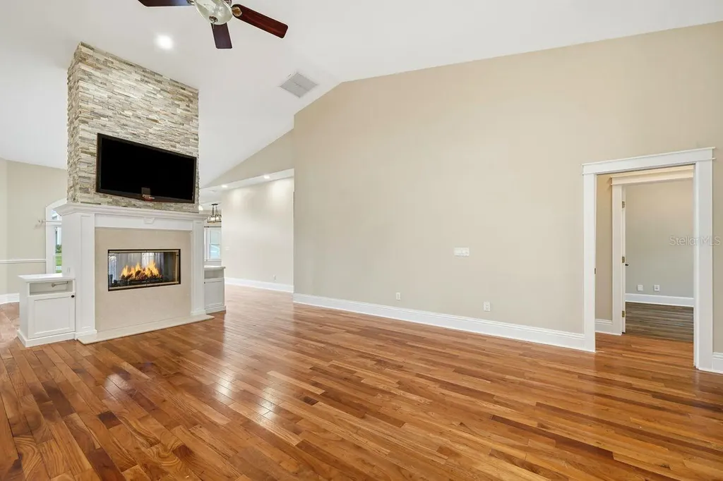700 Westfield Court Dunedin FL 34698