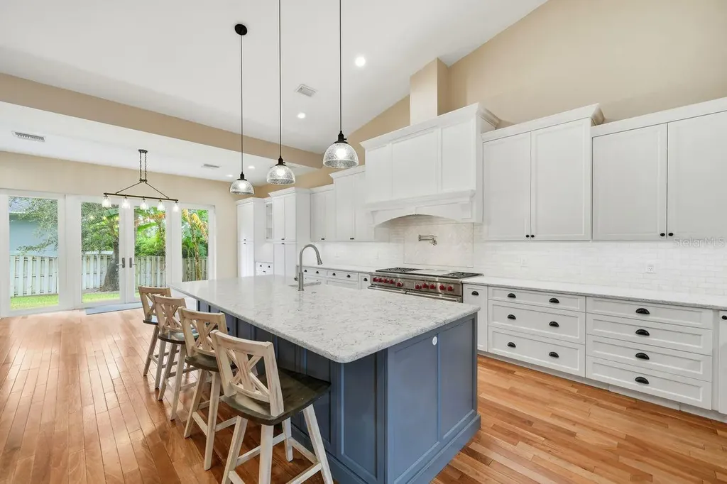 700 Westfield Court Dunedin FL 34698