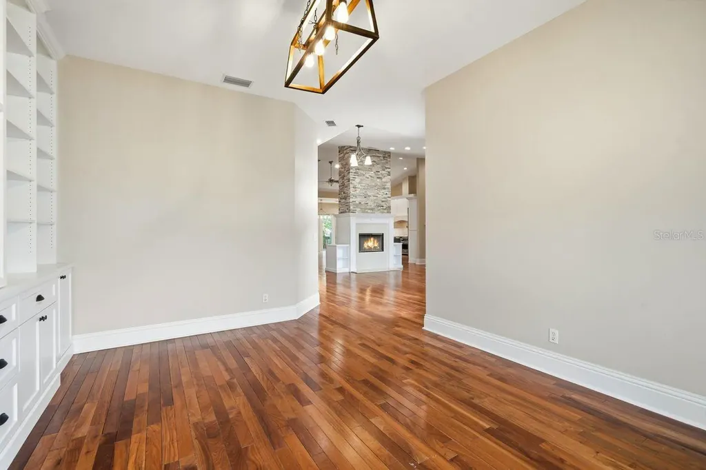 700 Westfield Court Dunedin FL 34698