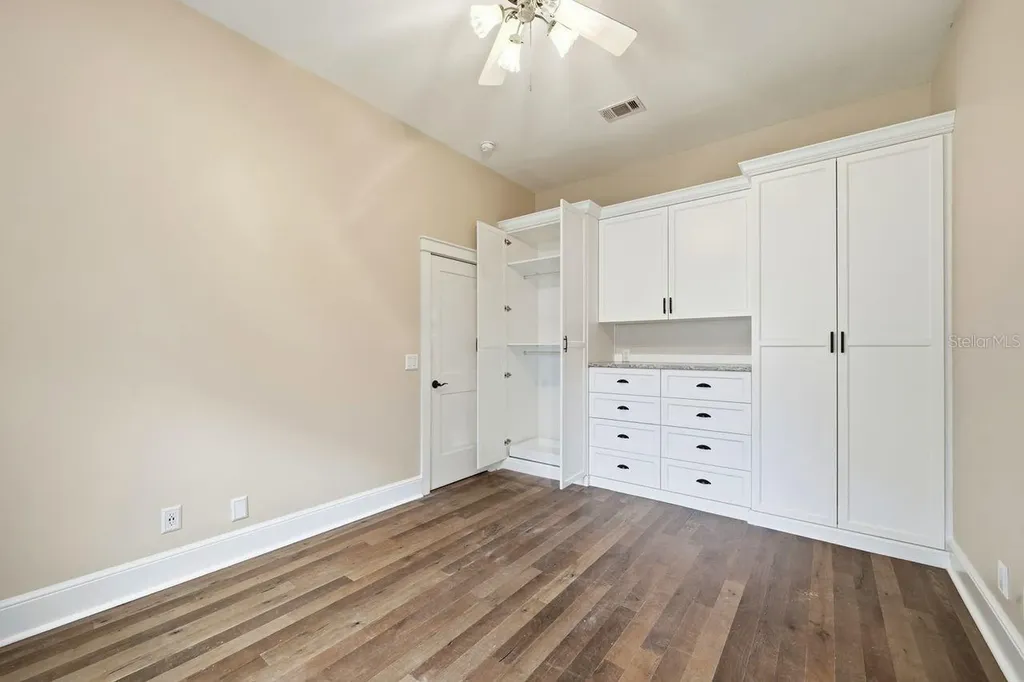 700 Westfield Court Dunedin FL 34698