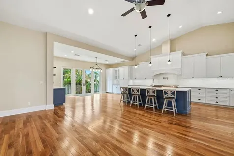 700 Westfield Court Dunedin FL 34698