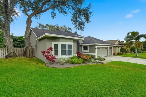 700 Westfield Court Dunedin FL 34698