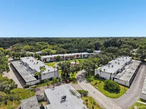 2906 Lichen Lane Clearwater FL 33760