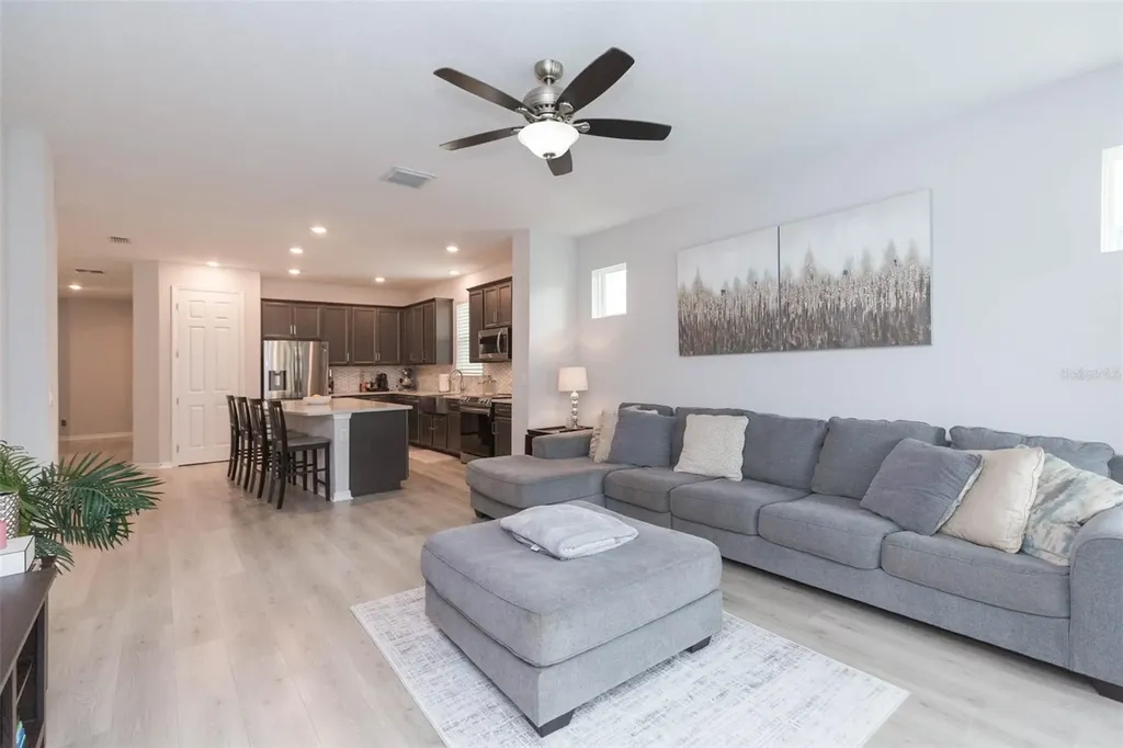 3699 Front Park Drive Wesley Chapel FL 33543