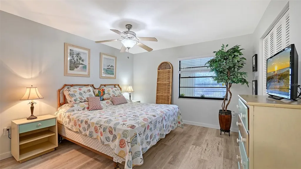 100 Bayshore Road Nokomis FL 34275