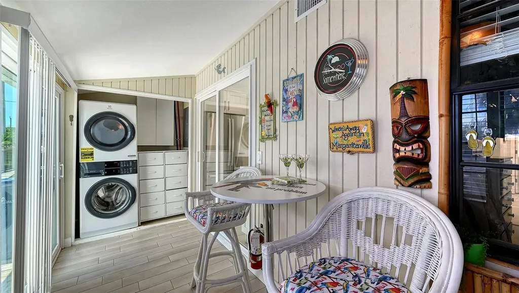 100 Bayshore Road Nokomis FL 34275