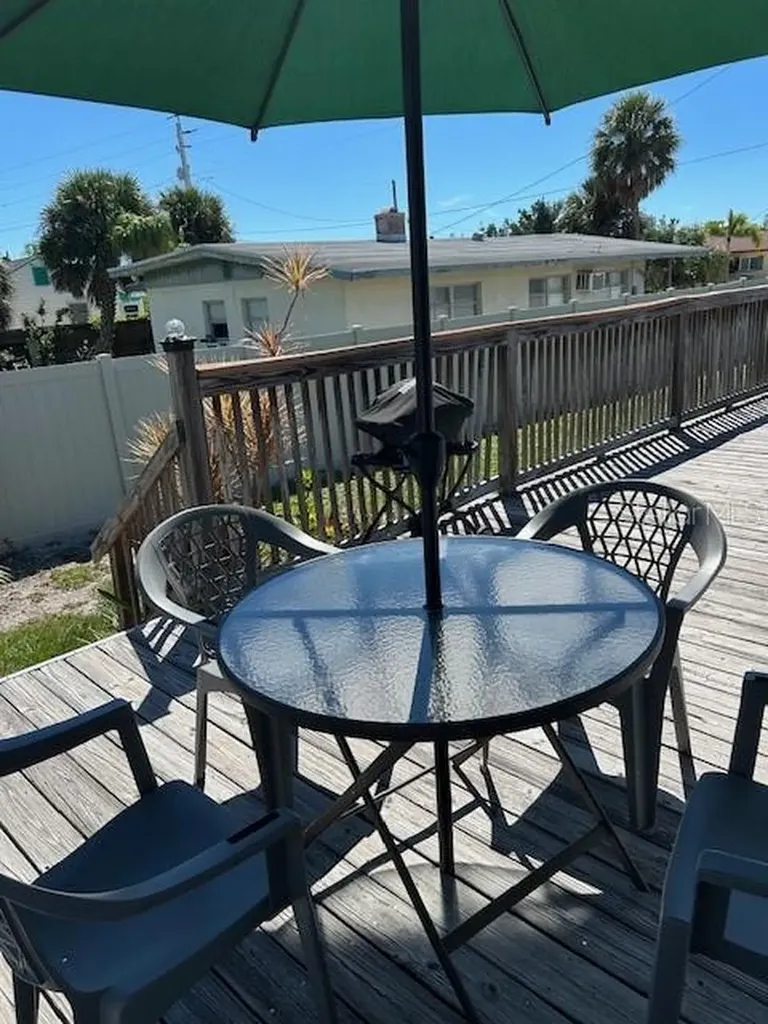 100 Bayshore Road Nokomis FL 34275