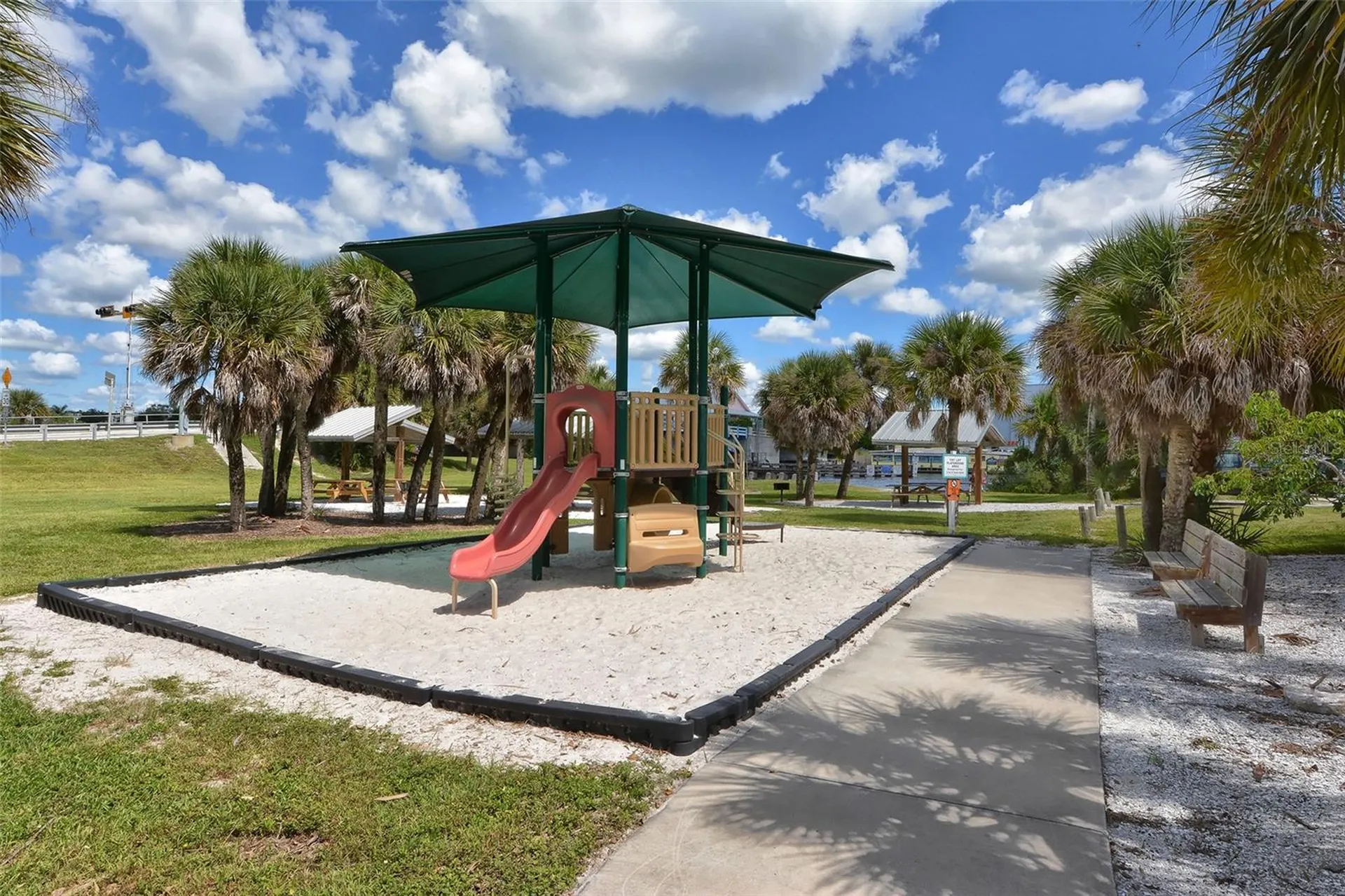 100 Bayshore Road Nokomis FL 34275