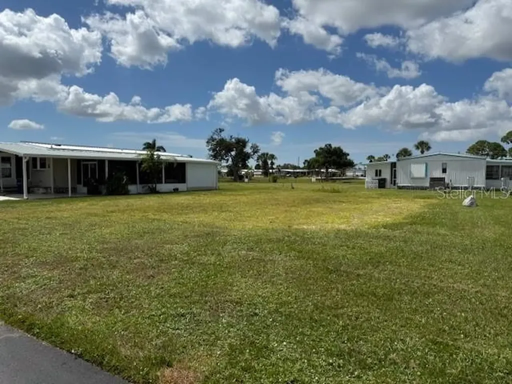 236 La Rosas North Port FL 34287