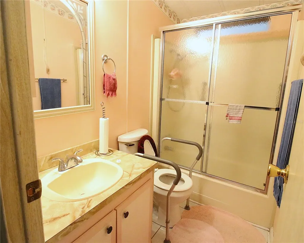 145 Jana Circle Auburndale FL 33823