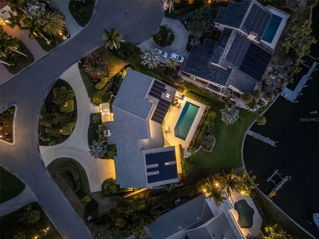 1571 Harbor Cay Lane Longboat Key FL 34228