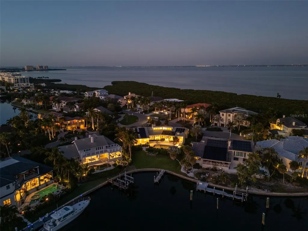 1571 Harbor Cay Lane Longboat Key FL 34228