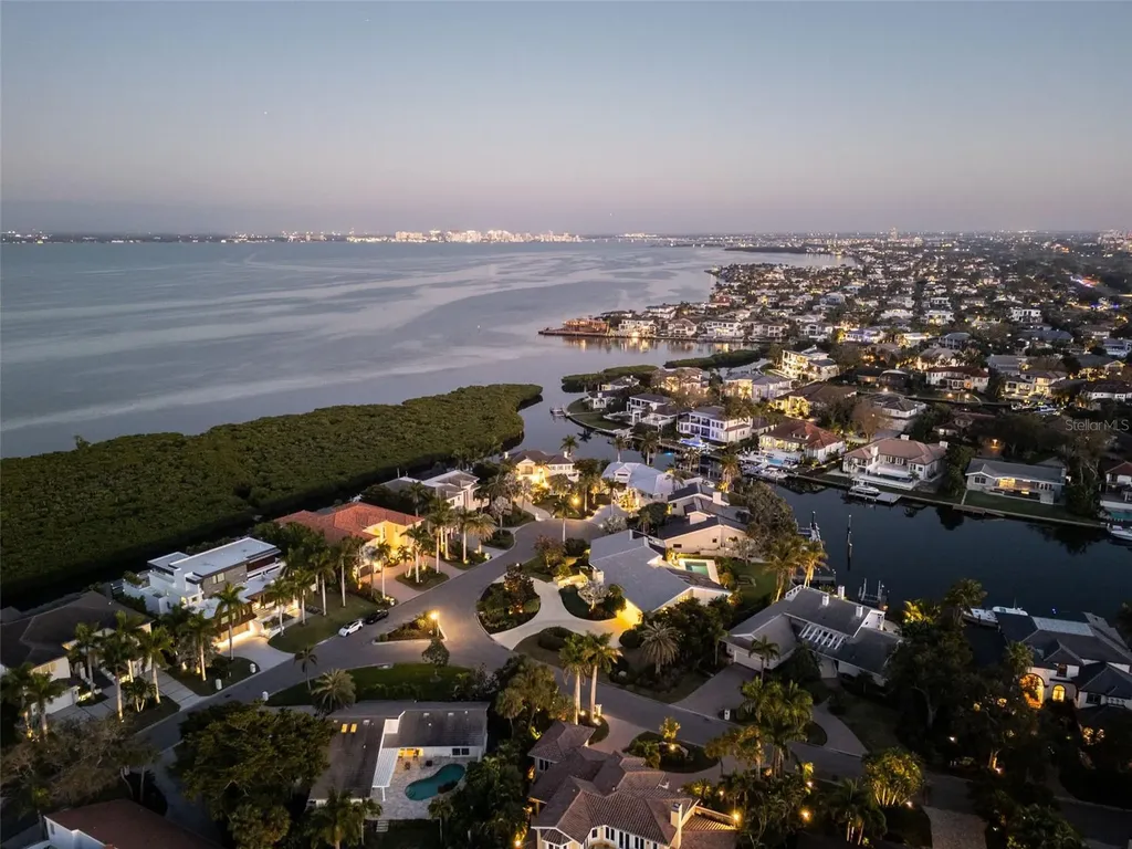 1571 Harbor Cay Lane Longboat Key FL 34228