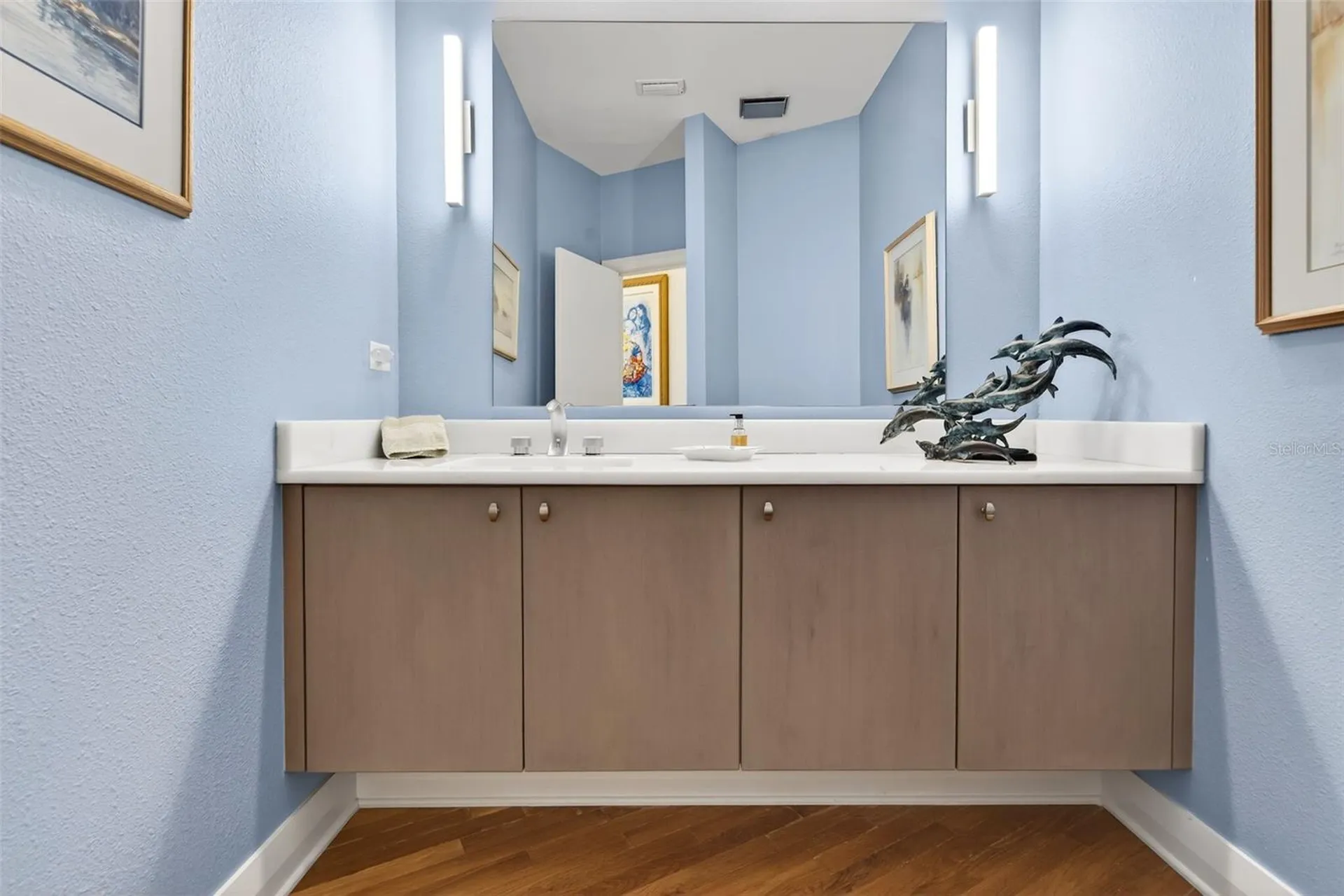 1571 Harbor Cay Lane Longboat Key FL 34228