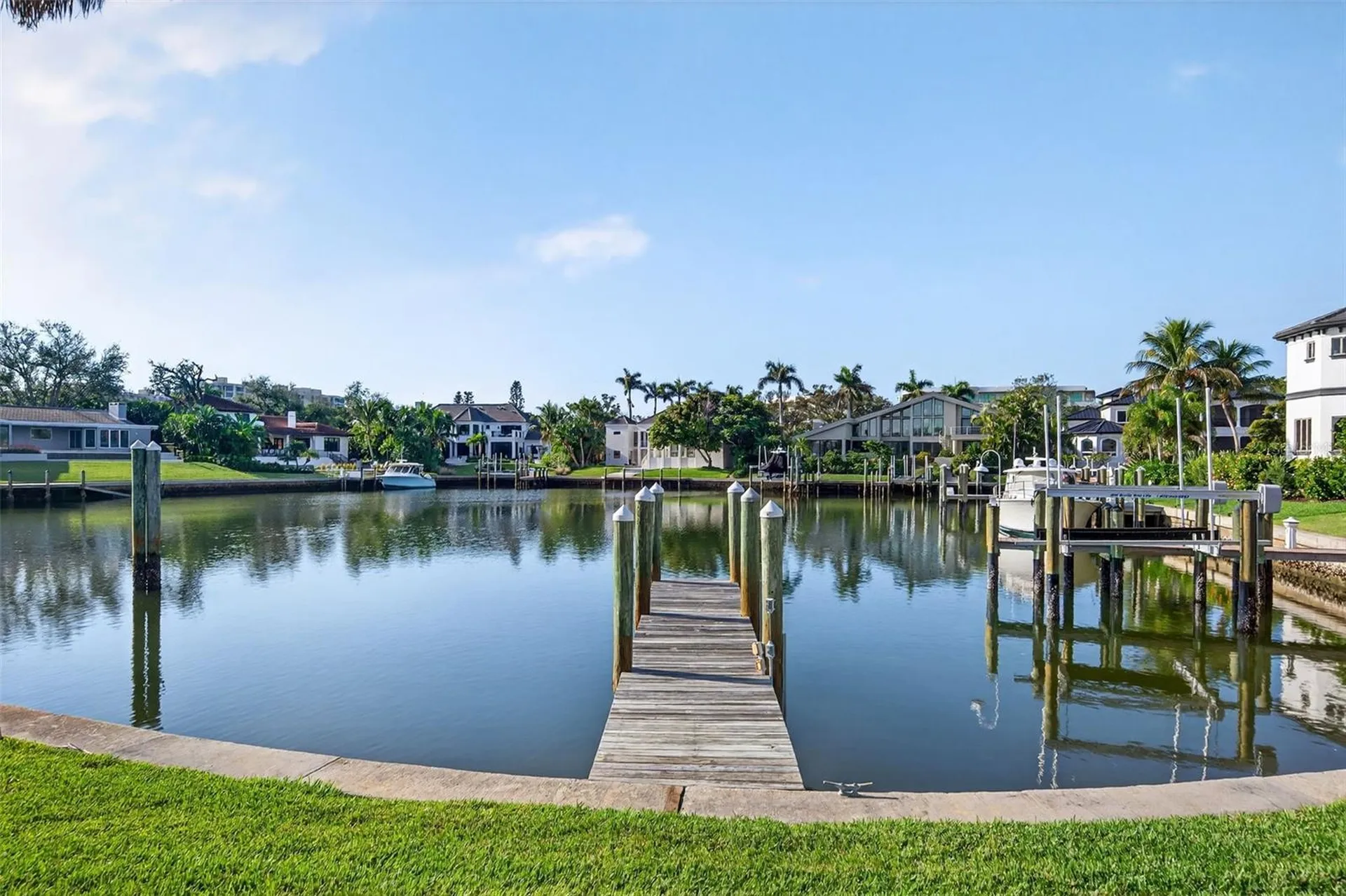 1571 Harbor Cay Lane Longboat Key FL 34228