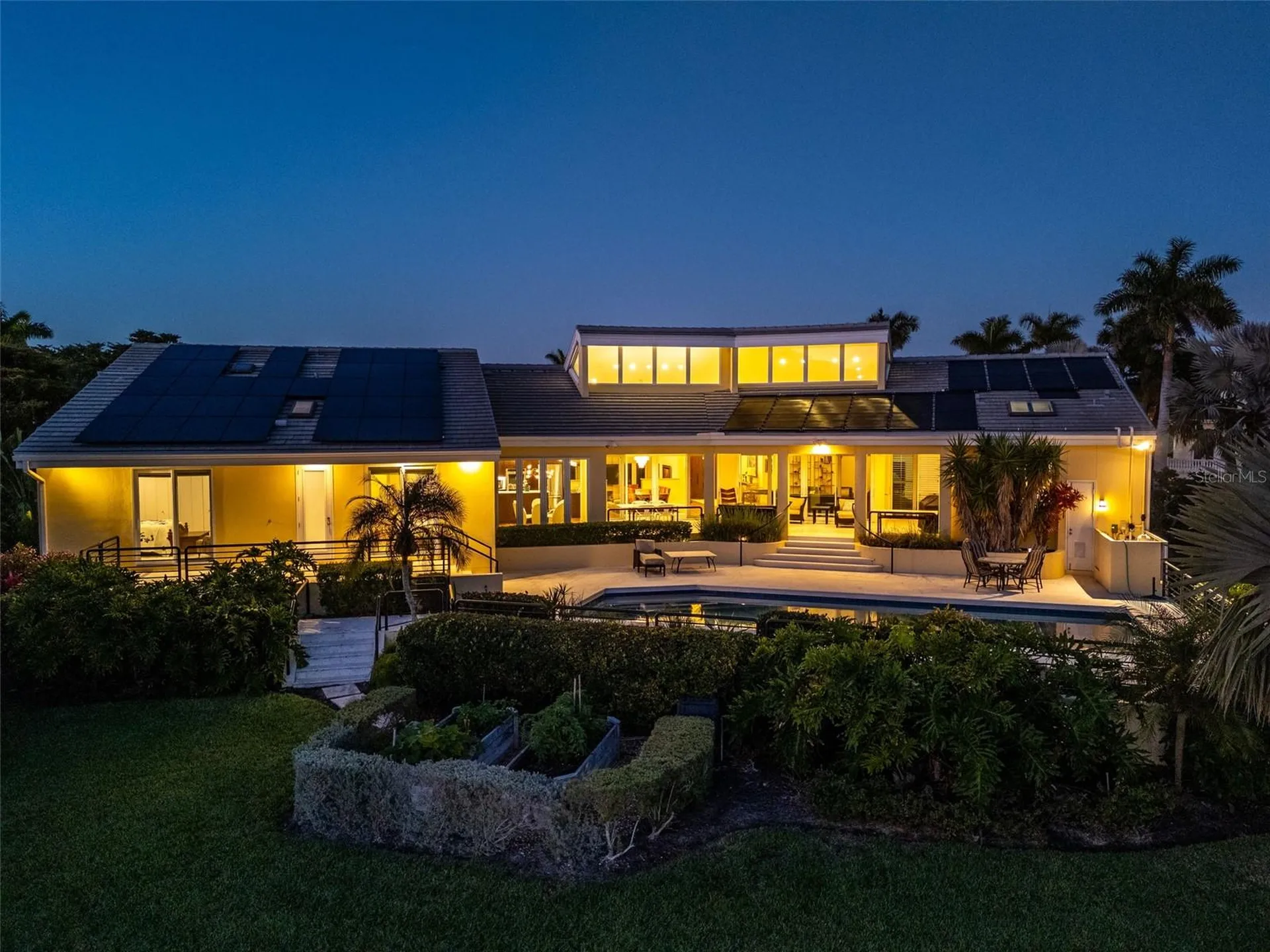 1571 Harbor Cay Lane Longboat Key FL 34228