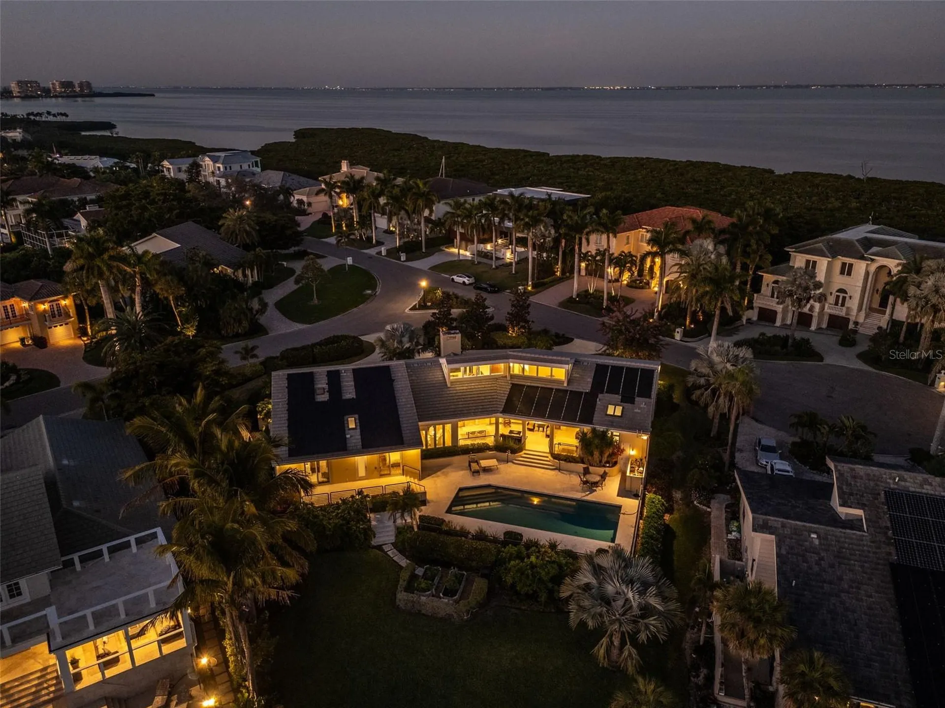 1571 Harbor Cay Lane Longboat Key FL 34228