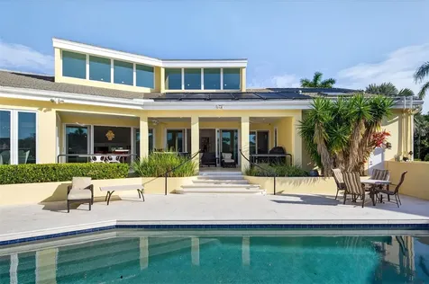 1571 Harbor Cay Lane Longboat Key FL 34228