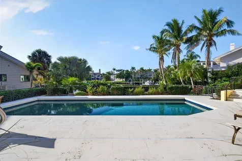 1571 Harbor Cay Lane Longboat Key FL 34228