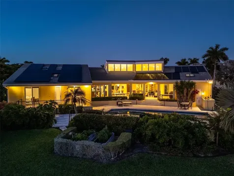 1571 Harbor Cay Lane Longboat Key FL 34228