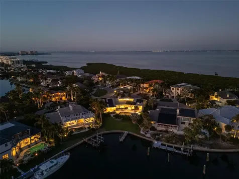 1571 Harbor Cay Lane Longboat Key FL 34228