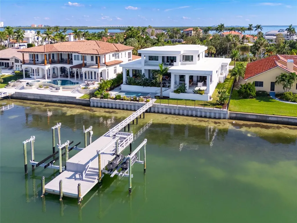 5237 61st Avenue S St Petersburg FL 33715
