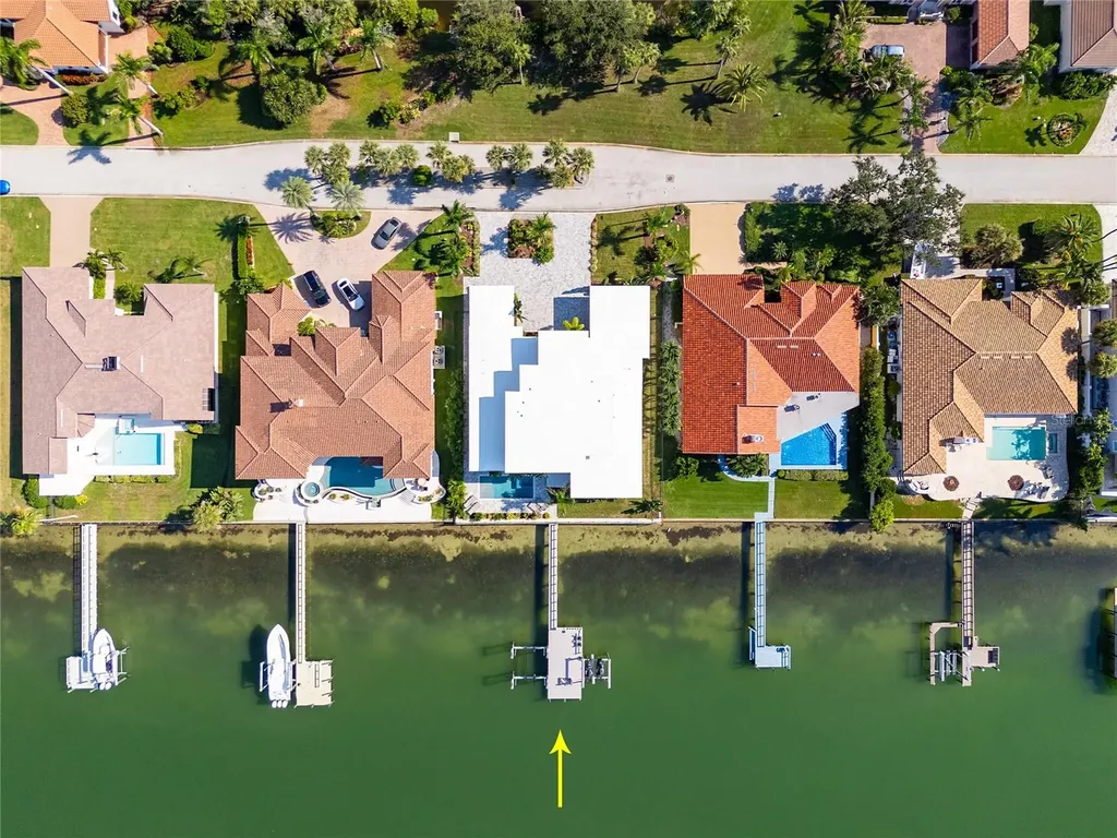 5237 61st Avenue S St Petersburg FL 33715