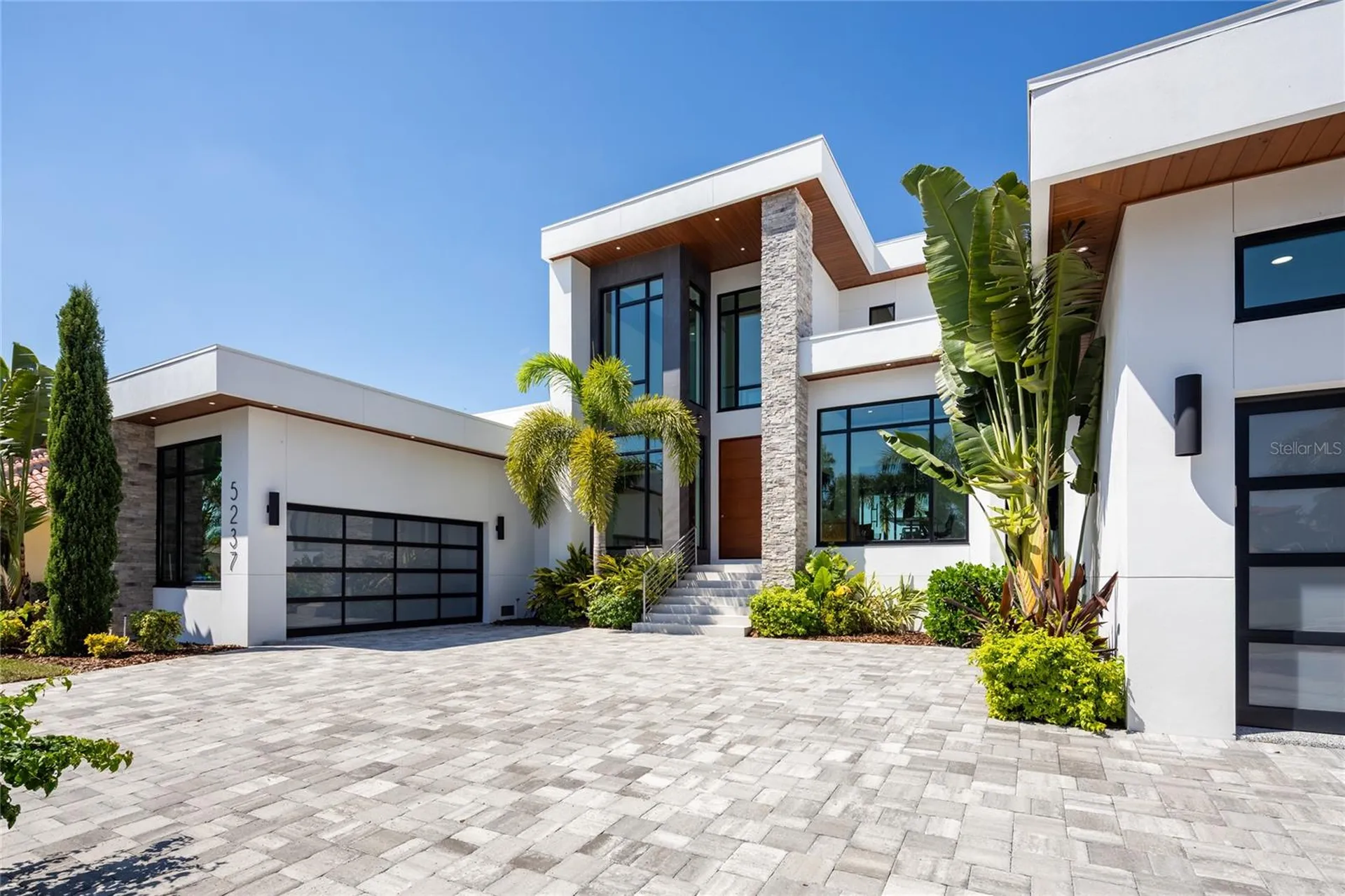 5237 61st Avenue S St Petersburg FL 33715