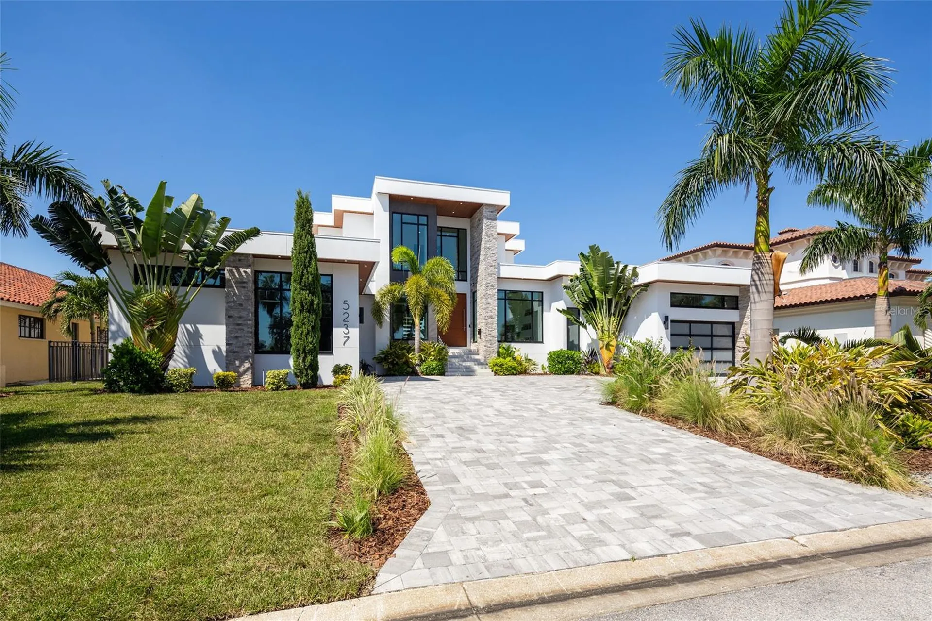 5237 61st Avenue S St Petersburg FL 33715