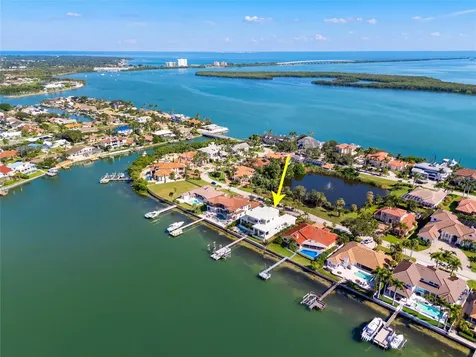 5237 61st Avenue S St Petersburg FL 33715