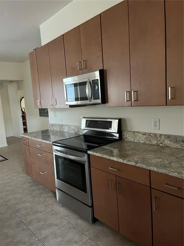 36711 Alaqua Court Eustis FL 32736
