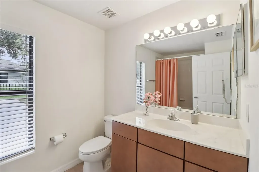 36711 Alaqua Court Eustis FL 32736