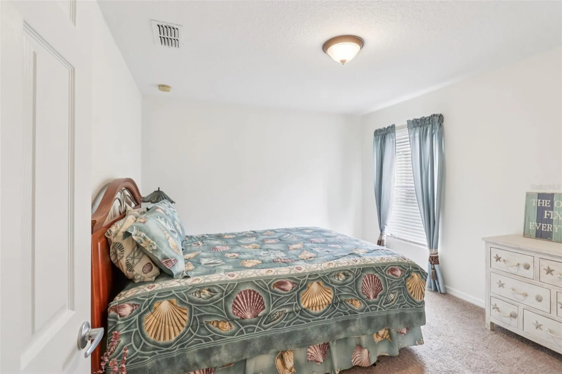 36711 Alaqua Court Eustis FL 32736