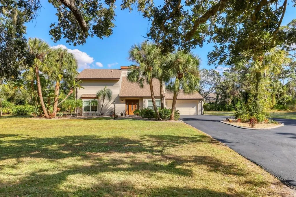 6249 Muriwood Court Sarasota FL 34243